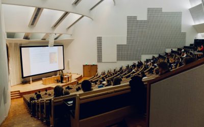 Gijzelaarskamp Beekvliet Academie start met ‘De macht op straat’